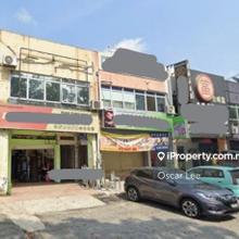Ground Floor Corner Shop
