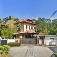 2 Storey Detached House with a Swimming Pool in Bukit Tunku