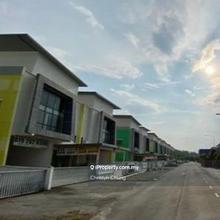Taman perindustrian sis, Semenyih 2 and half  storey semi d Factory