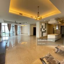 Come with Private Lift, Pool and Patio, Renovated Unit, Near Iskl