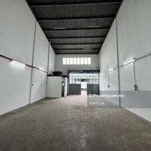 Bandar Sri Damansara 1.5 storey factory For Rent
