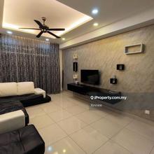 Nicely Renovated Reflections Condo 1260sf Move In Condition