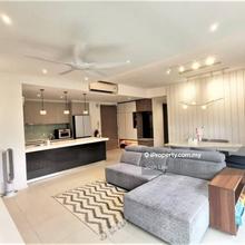 Fully ID, Renovated Unit, Parking at Same Level