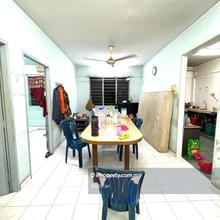 Desa Cemerlang Low Cost Flat