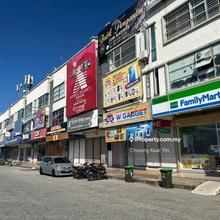 Good Location 3 Storey Shoplot at Mergong Alor Setar For Rent 