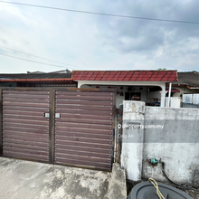 Old established Taman behind public bank kamunting