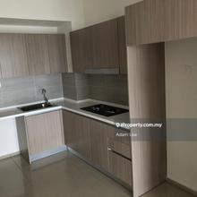 Below Market Value @ Gravit8 Klang @ Many Unit On Hand