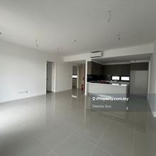 High floor unit with unobstructed nice view 