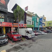 Tenanted by Anchor Tenant Good Payment Master Good Return and Future