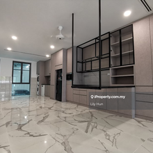 East Residence Townhouse for Sale