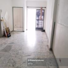 Teratai mewah Apartment Amoslty Fully funished open carpark 24 guarded