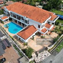 Luxury Bungalow, Huge Size, Private Pool, Individual Design, Freehold