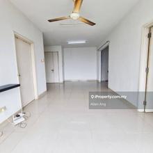 Non Bumi Lot, High Floor, 3 Bedrooms 2 Bathroom, Strata Ready