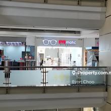 Retail space for Sale