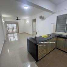 Nilam Puri Condo 915sf 3room 2parking Just Refurbished Bukit Puchong