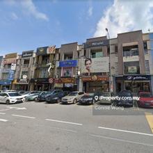 Adjoining 2 Units Ground Floor Shoplot @ Bandar Baru Sri Petaling, KL