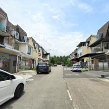 Taman Kempas Utama 2.5 Storey Super Link House