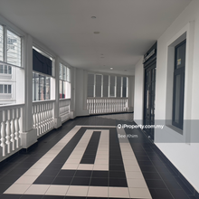 Eko Galleria office for rent