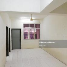 Nego, 1st Floor Shop Apartment, 756sf, Pusat Hentian Bus Kajang 