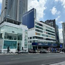 Commercial bungalow freehold