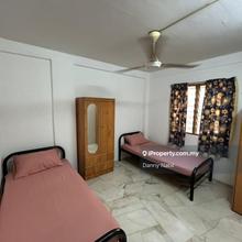 Tingkat 1 with Fully Furnished Pkns Blok 1 Seksyen 7 near kristal