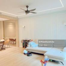 Fiera Vista Bayan Lepas Furnished and renovated 1450sf Nice Unit