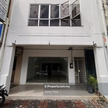 1st floor office near kfc & pizza hut 