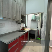 Ayuman renovated unit, available for May 2025