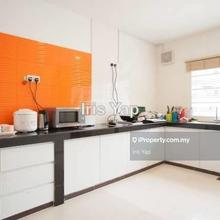 Terrace house for Sale