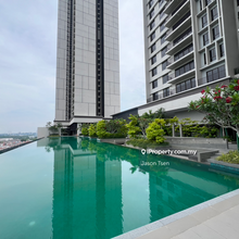 Brand new unit for sale Corner lot