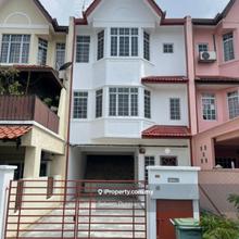 Taman Bukit Setiawangsa 2.5 sty 4r 3b Recently repainted Freehold