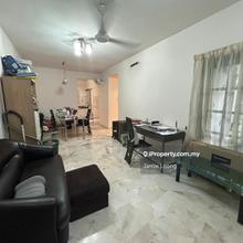 Ground Floor Sunway Court Apartment 1000sf 3r2b Bandar Petaling Jaya