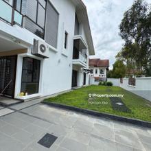 Damai perdana, alam damai, double storey corner for rent