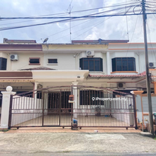 Kluang @ Taman Titiwangsa (Next to Tmn Muhibbah) 100% Loan / Renovated