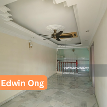 Nice Single Storey Intermediate House at Bayan Baru for Sale