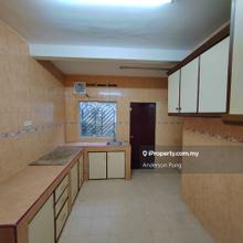 20x75, 2 Storey Landed With 6 Room For Rent.