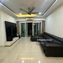 Freehold , 2 Car Park , Kept Well Conditions , Kitchen Cabinet 