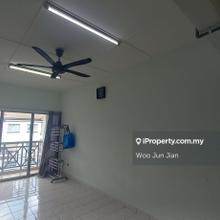 Freehold Sri Alpinia Apartment @ Bandar Puteri Puchong for Sale 