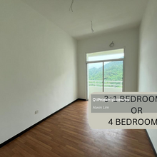 Starhill Luxury Residences at Bukit Gambir near to USM 
