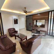 Big size with Private Lift!