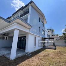 Super Spacious Corner Link House