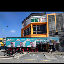 Bandar bukit raja Corner shop for rent!! 