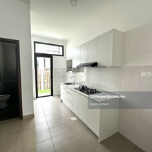 Partly Furnish 3 Room Setia Safiro Cyberjaya