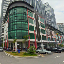 Shop Office with Lift For Sale