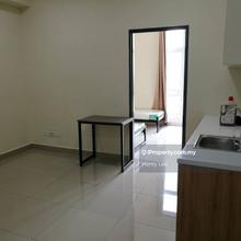 Studio unit for rent