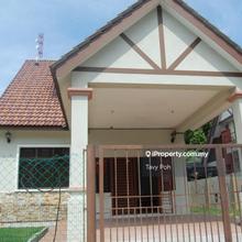 1 and half storey Bungalow Gertak Sanggul Teluk Kumbar