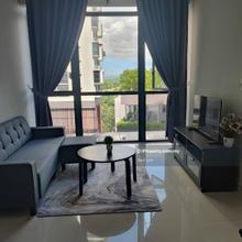 Third Avenue One Bedroom Studio Available Now!