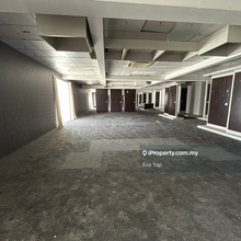 Petaling Jaya Showroom Facing Main Road 