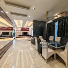 Bandar botanic, 2 stry bungalow, fully renovated, 50x80sf