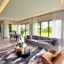 Senja Residence Blu Water Mines Resort City Seri Kembangan Gita Bayu